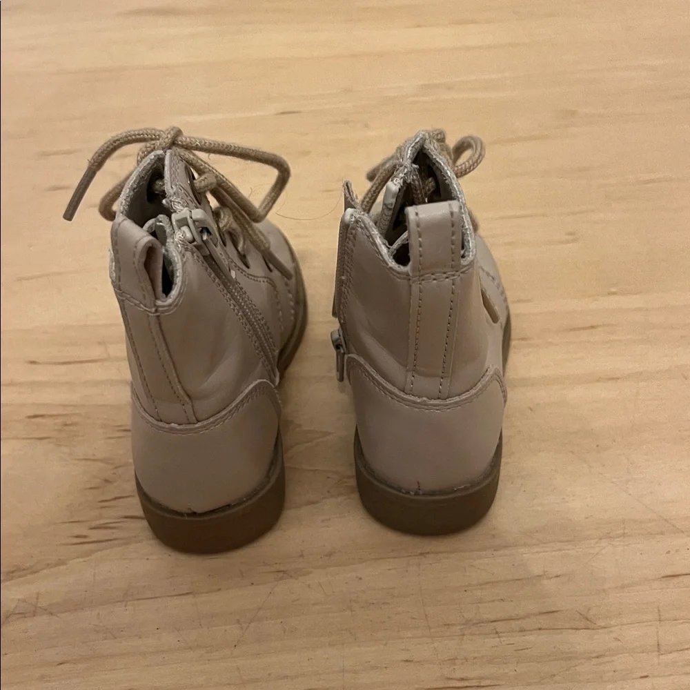 Old Navy Kids Lace-Up Boots - Beige